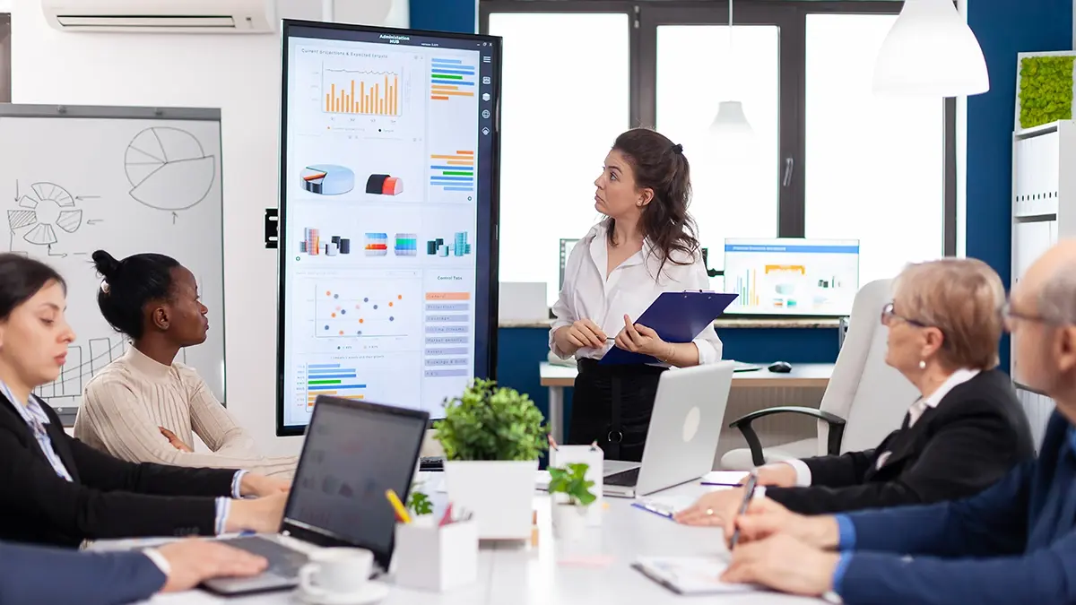 Global Payroll Trends 2026: AI, Cloud, and Real-Time Payroll